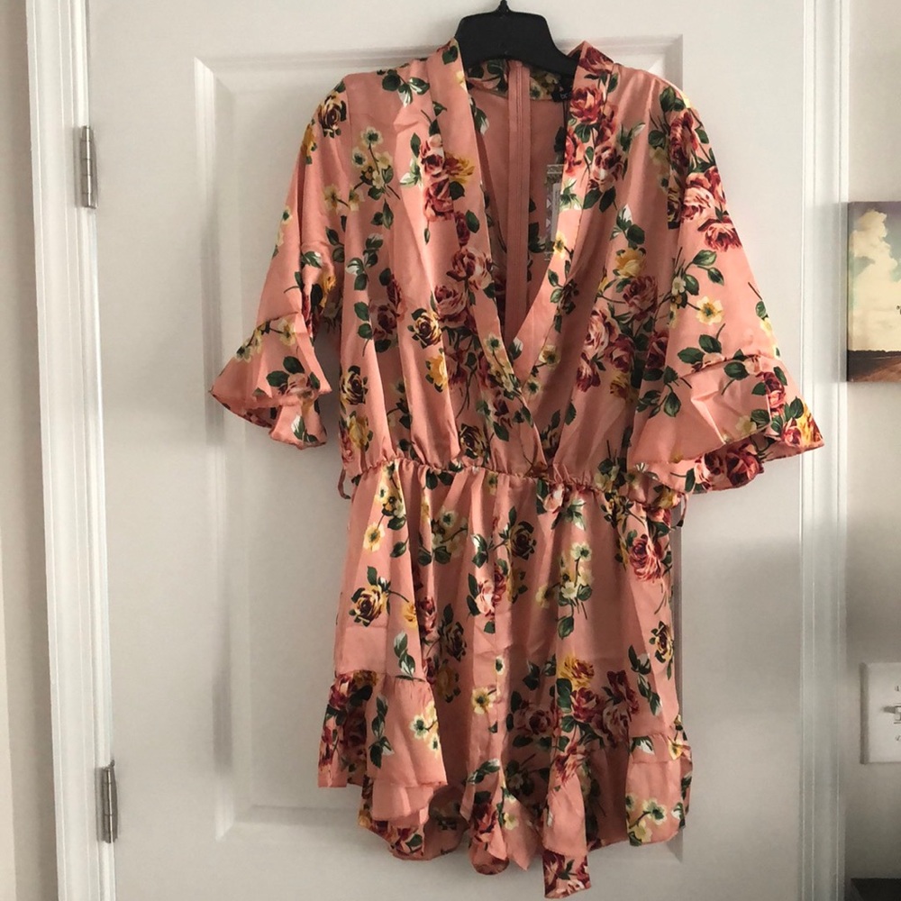Short jumpsuit
